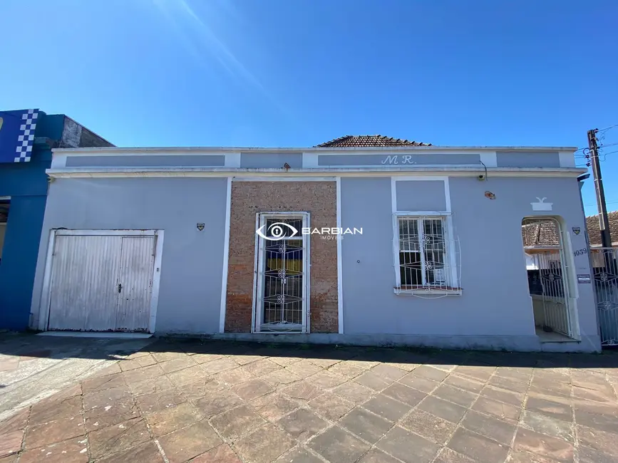 Foto 2 de Casa com 3 quartos à venda, 302m2 em Centro, Santa Cruz Do Sul - RS