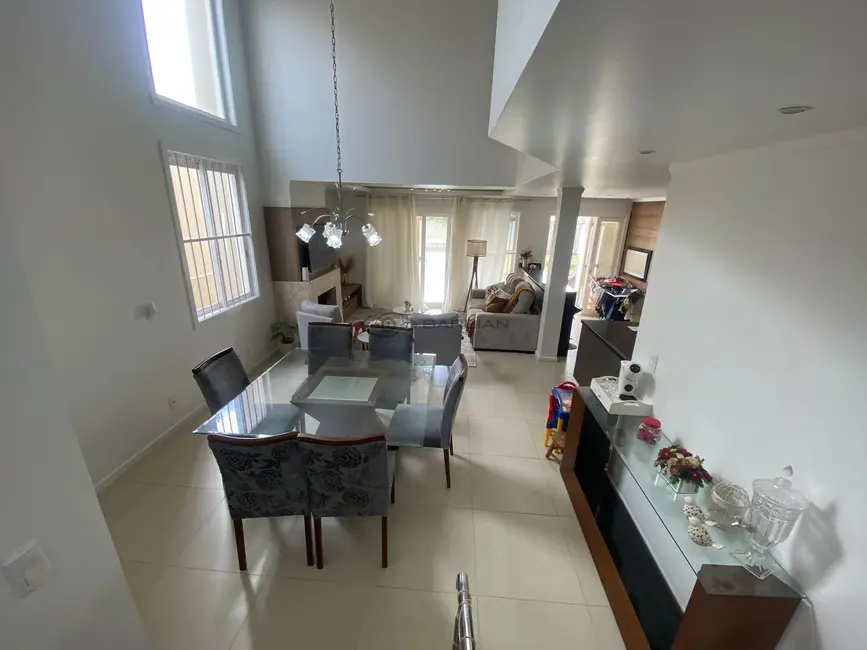 Foto 2 de Casa com 4 quartos à venda, 204m2 em João Alves, Santa Cruz Do Sul - RS