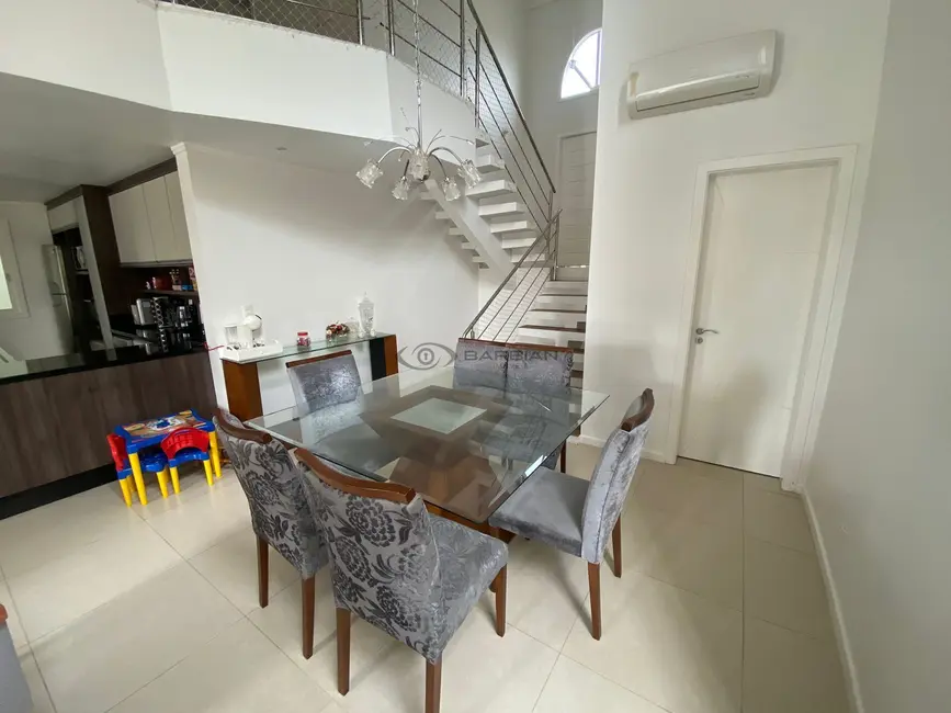 Foto 3 de Casa com 4 quartos à venda, 204m2 em João Alves, Santa Cruz Do Sul - RS