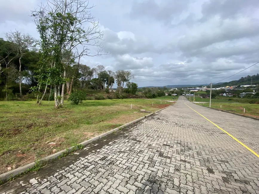 Terreno / Lote à venda, 302m2 em Renascença, Santa Cruz Do Sul - RS - imagem 5 Foto 5 de Terreno / Lote à venda, 302m2 em Renascença, Santa Cruz Do Sul - RS