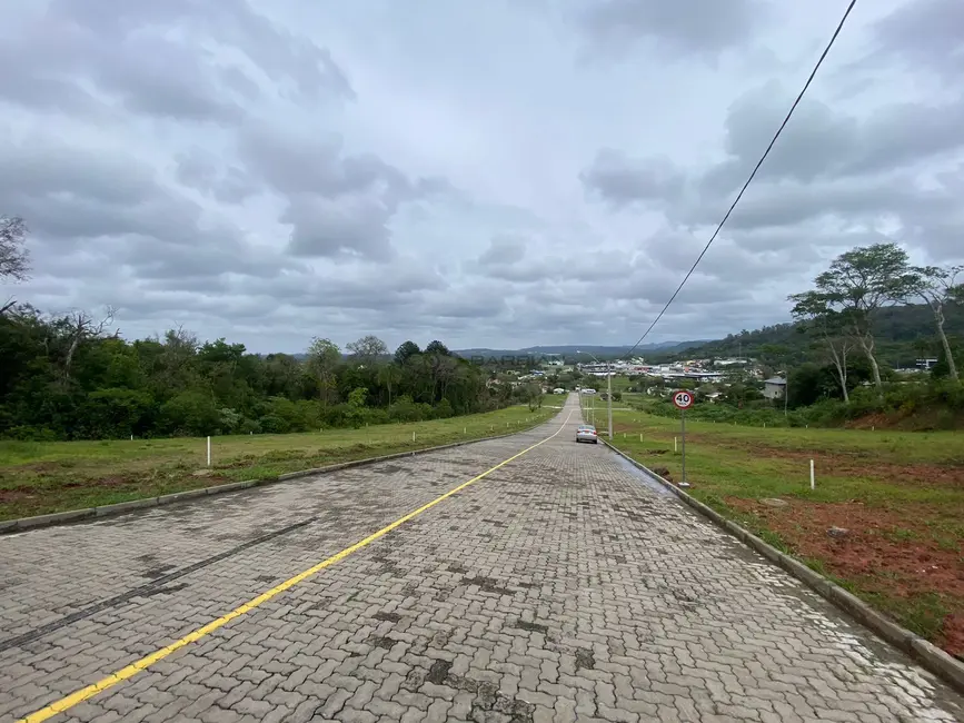 Terreno / Lote à venda, 302m2 em Renascença, Santa Cruz Do Sul - RS - imagem 3 Foto 3 de Terreno / Lote à venda, 302m2 em Renascença, Santa Cruz Do Sul - RS
