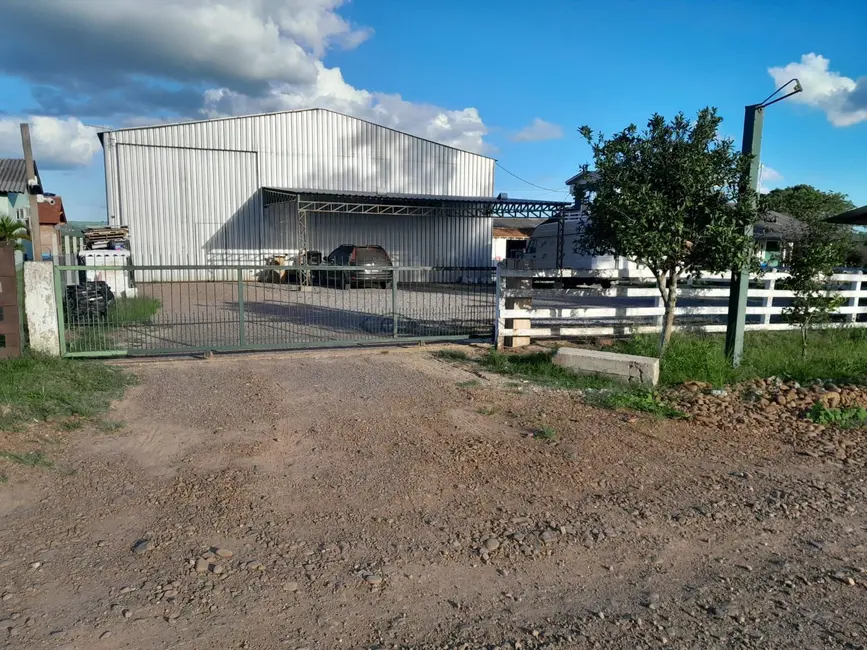 Foto 1 de Armazém / Galpão à venda, 275m2 em Rio Pardo - RS