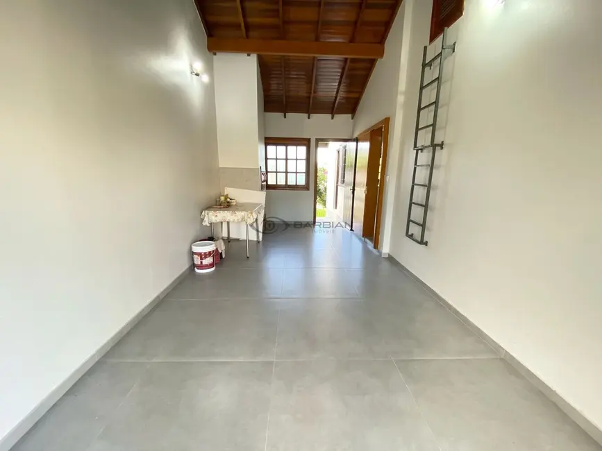 Casa com 3 quartos à venda, 116m2 em Santo Antônio, Santa Cruz Do Sul - RS - imagem 8 Foto 8 de Casa com 3 quartos à venda, 116m2 em Santo Antônio, Santa Cruz Do Sul - RS