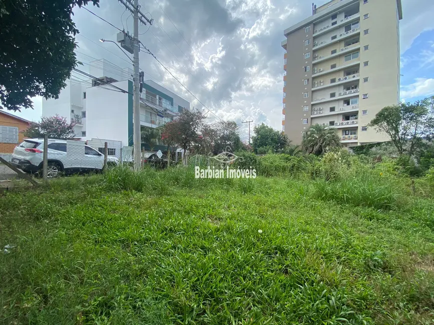 Foto 1 de Terreno / Lote à venda, 600m2 em Centro, Santa Cruz Do Sul - RS