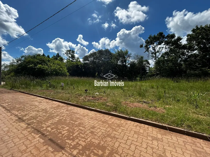 Foto 1 de Terreno / Lote à venda, 300m2 em Linha Santa Cruz, Santa Cruz Do Sul - RS