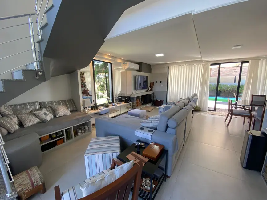 Foto 6 de Casa com 3 quartos à venda, 210m2 em Country, Santa Cruz Do Sul - RS