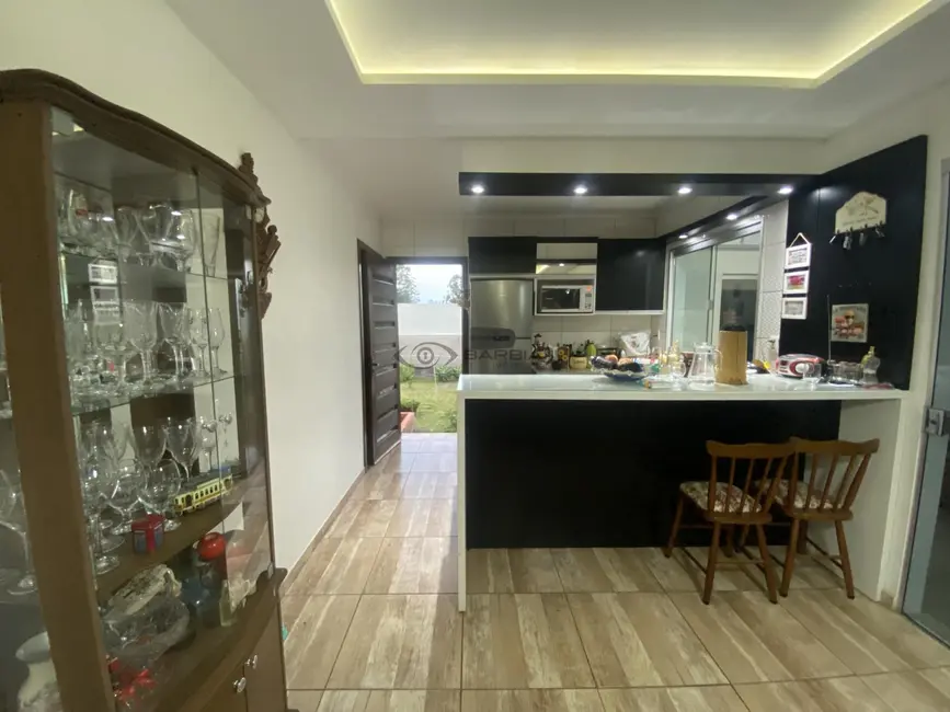 Casa com 2 quartos à venda, 123m2 em João Alves, Santa Cruz Do Sul - RS - imagem 8 Foto 8 de Casa com 2 quartos à venda, 123m2 em João Alves, Santa Cruz Do Sul - RS