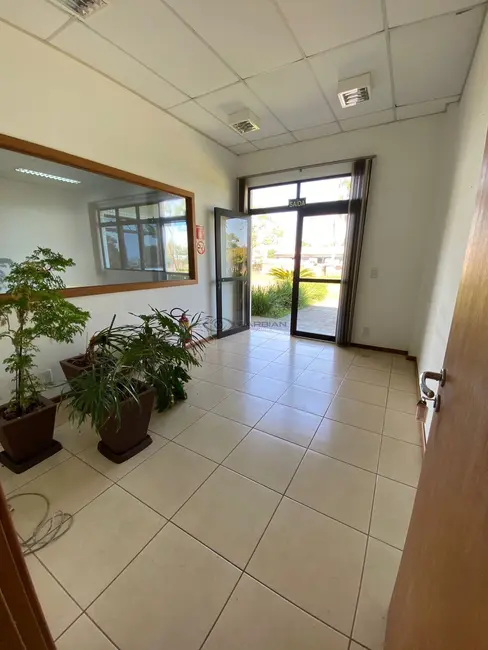 Prédio Inteiro com 8 quartos à venda, 1700m2 em Linha Santa Cruz, Santa Cruz Do Sul - RS - imagem 6 Foto 6 de Prédio Inteiro com 8 quartos à venda, 1700m2 em Linha Santa Cruz, Santa Cruz Do Sul - RS