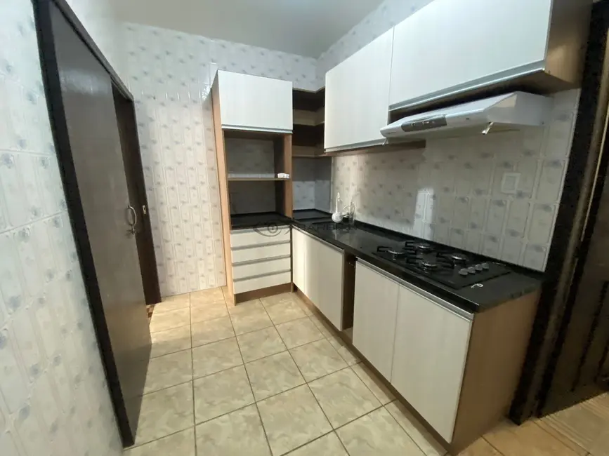 Casa com 3 quartos à venda, 179m2 em Higienópolis, Santa Cruz Do Sul - RS - imagem 6 Foto 6 de Casa com 3 quartos à venda, 179m2 em Higienópolis, Santa Cruz Do Sul - RS