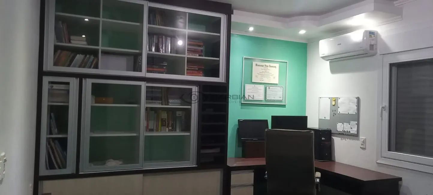 Foto 6 de Casa com 4 quartos à venda, 277m2 em Renascença, Santa Cruz Do Sul - RS