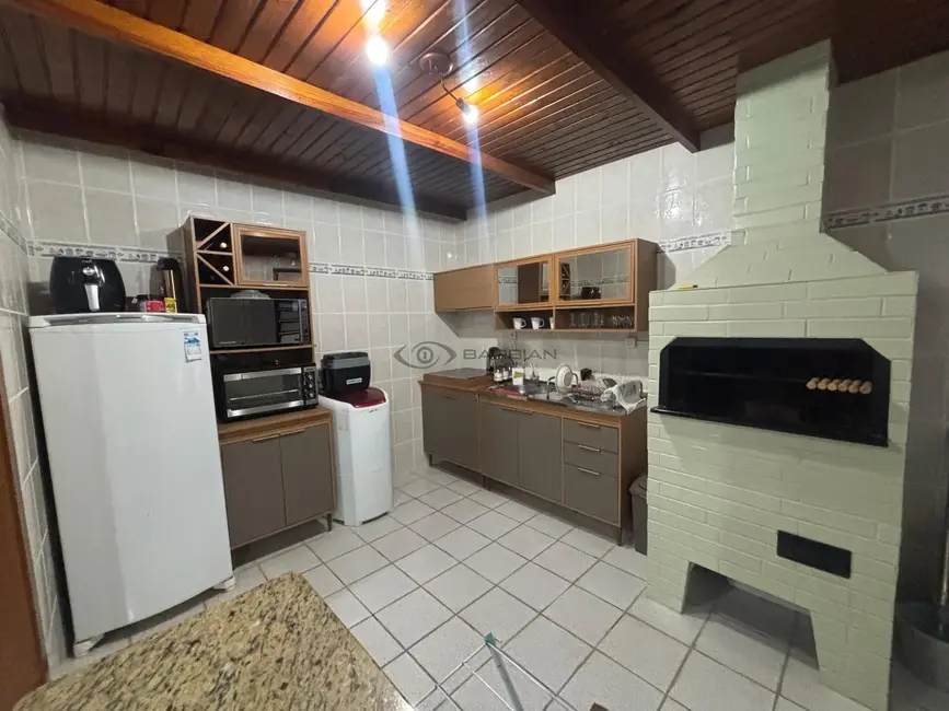Apartamento com 1 quarto à venda, 59m2 em Goiás, Santa Cruz Do Sul - RS - imagem 8 Foto 8 de Apartamento com 1 quarto à venda, 59m2 em Goiás, Santa Cruz Do Sul - RS