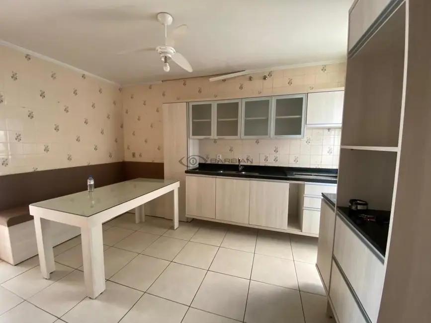 Casa com 3 quartos à venda, 150m2 em Goiás, Santa Cruz Do Sul - RS - imagem 2 Foto 2 de Casa com 3 quartos à venda, 150m2 em Goiás, Santa Cruz Do Sul - RS