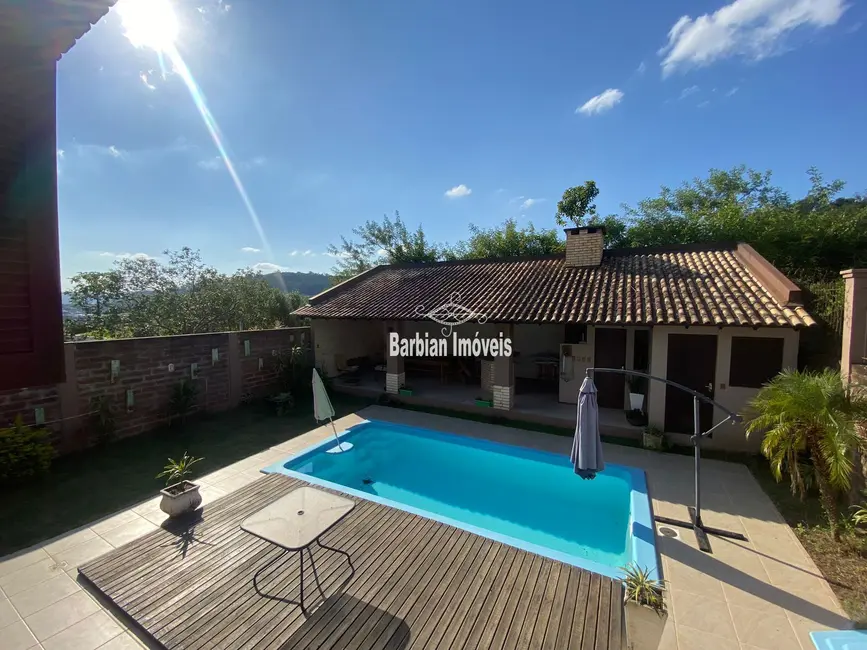 Foto 2 de Casa com 3 quartos à venda, 208m2 em Renascença, Santa Cruz Do Sul - RS