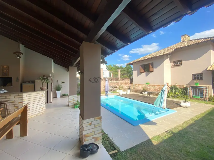 Foto 2 de Casa com 3 quartos à venda, 208m2 em Renascença, Santa Cruz Do Sul - RS