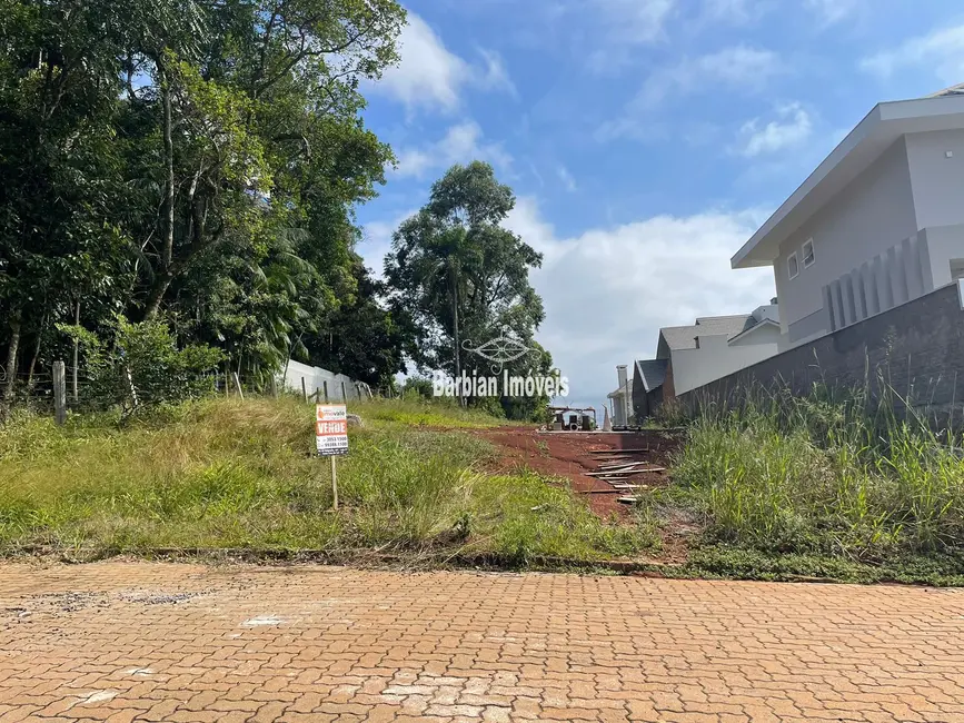 Foto 1 de Terreno / Lote à venda, 454m2 em Country, Santa Cruz Do Sul - RS