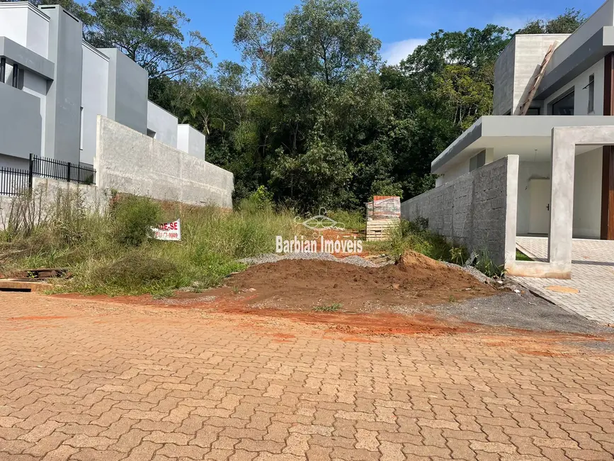 Foto 1 de Terreno / Lote à venda, 373m2 em Country, Santa Cruz Do Sul - RS