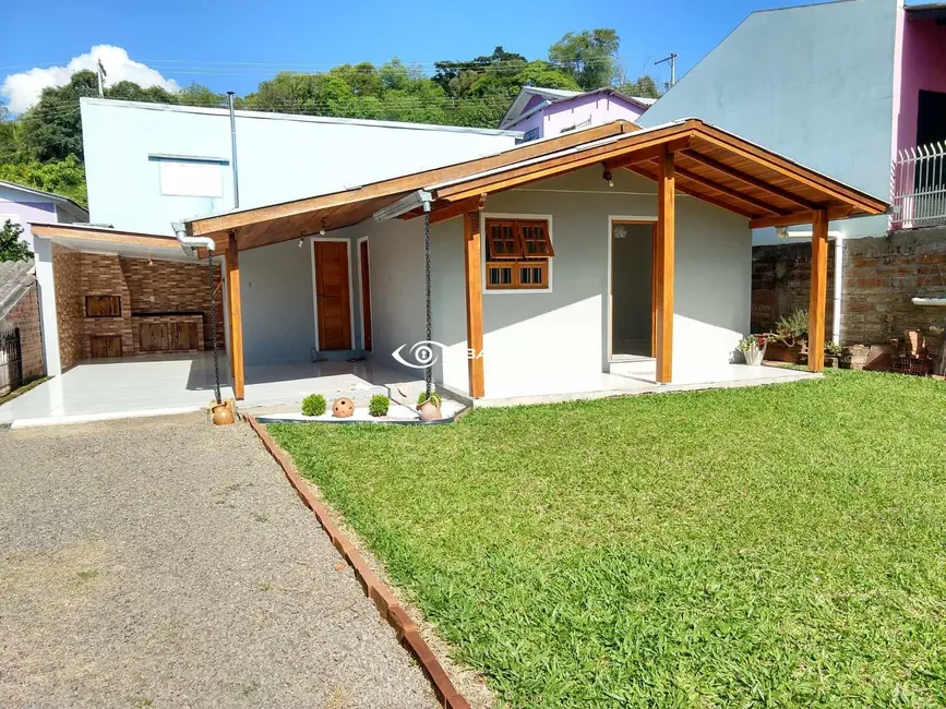 Foto 1 de Casa com 2 quartos à venda, 95m2 em São João, Santa Cruz Do Sul - RS
