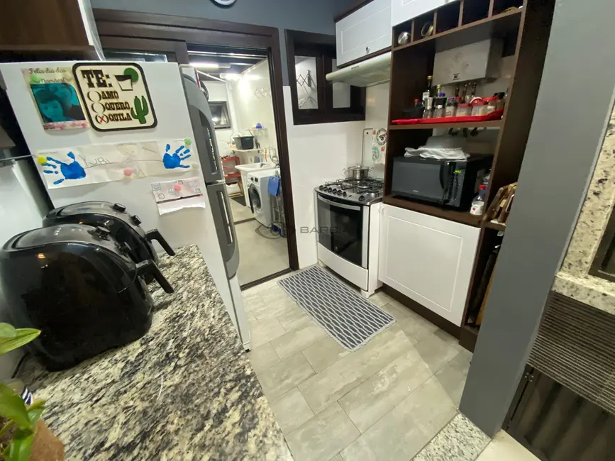 Casa com 3 quartos à venda, 91m2 em João Alves, Santa Cruz Do Sul - RS - imagem 8 Foto 8 de Casa com 3 quartos à venda, 91m2 em João Alves, Santa Cruz Do Sul - RS