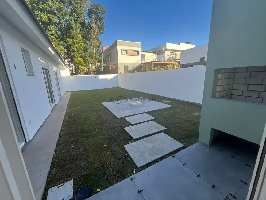 Casa com 3 quartos à venda, 185m2 em Country, Santa Cruz Do Sul - RS - imagem 7 Foto 7 de Casa com 3 quartos à venda, 185m2 em Country, Santa Cruz Do Sul - RS