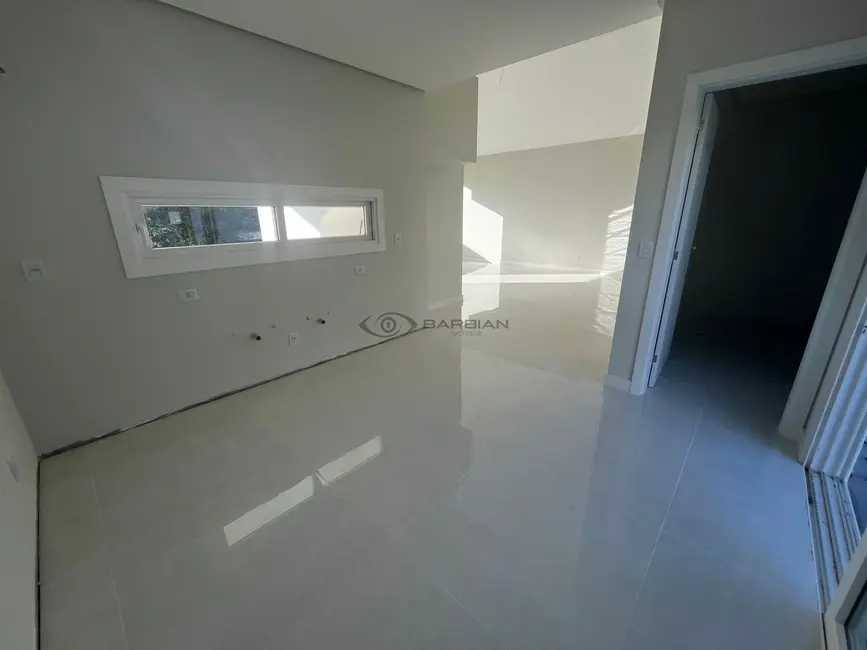 Casa com 3 quartos à venda, 185m2 em Country, Santa Cruz Do Sul - RS - imagem 6 Foto 6 de Casa com 3 quartos à venda, 185m2 em Country, Santa Cruz Do Sul - RS