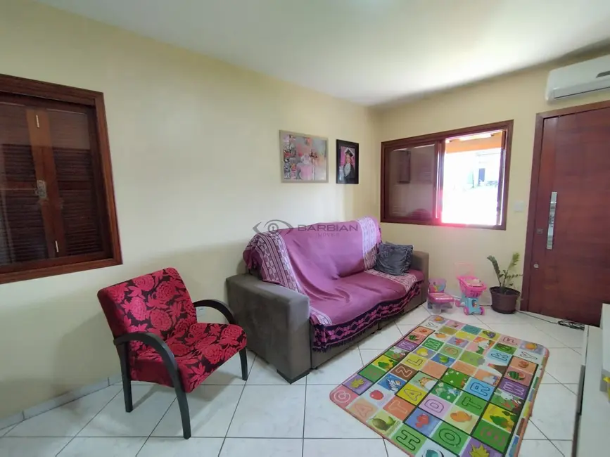 Casa com 2 quartos à venda, 120m2 em Linha Santa Cruz, Santa Cruz Do Sul - RS - imagem 3 Foto 3 de Casa com 2 quartos à venda, 120m2 em Linha Santa Cruz, Santa Cruz Do Sul - RS