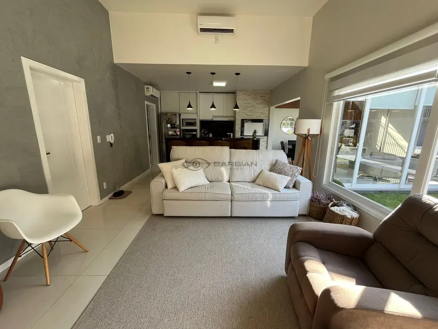 Casa com 3 quartos à venda, 152m2 em Jardim Europa, Santa Cruz Do Sul - RS - imagem 8 Foto 8 de Casa com 3 quartos à venda, 152m2 em Jardim Europa, Santa Cruz Do Sul - RS