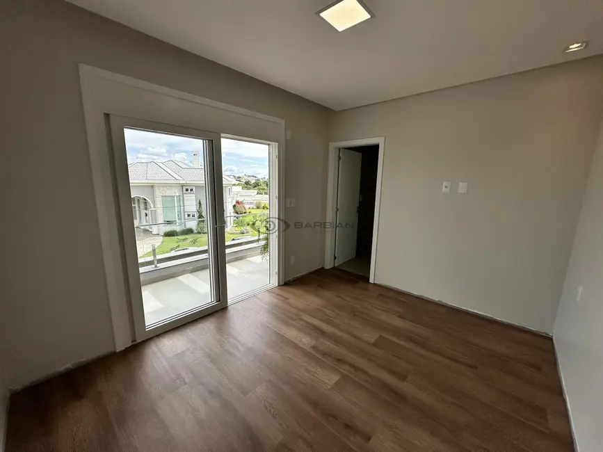 Foto 9 de Casa com 3 quartos à venda, 222m2 em Country, Santa Cruz Do Sul - RS