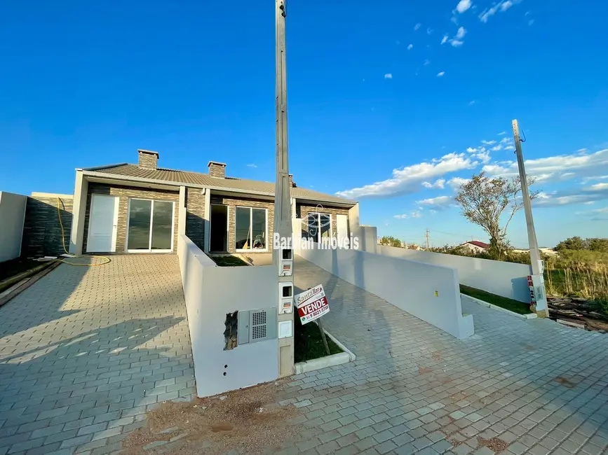 Foto 2 de Casa com 2 quartos à venda, 67m2 em João Alves, Santa Cruz Do Sul - RS