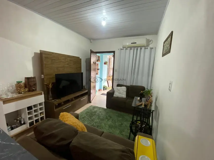 Foto 3 de Casa com 2 quartos à venda, 63m2 em Dona Carlota, Santa Cruz Do Sul - RS