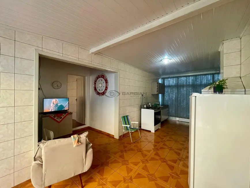 Casa com 3 quartos à venda, 140m2 em Goiás, Santa Cruz Do Sul - RS - imagem 7 Foto 7 de Casa com 3 quartos à venda, 140m2 em Goiás, Santa Cruz Do Sul - RS