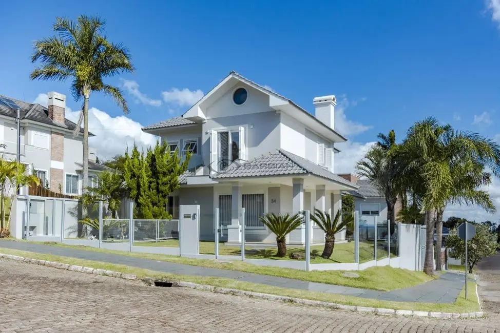 Foto 1 de Casa com 4 quartos à venda, 238m2 em Country, Santa Cruz Do Sul - RS