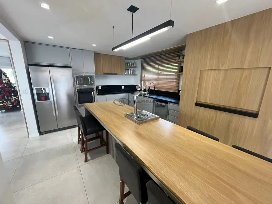 Casa com 4 quartos à venda, 238m2 em Country, Santa Cruz Do Sul - RS - imagem 5 Foto 5 de Casa com 4 quartos à venda, 238m2 em Country, Santa Cruz Do Sul - RS