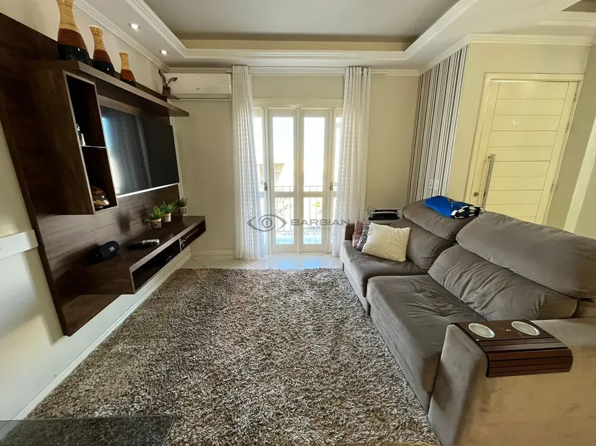 Foto 2 de Apartamento com 2 quartos à venda, 125m2 em Germânia, Santa Cruz Do Sul - RS