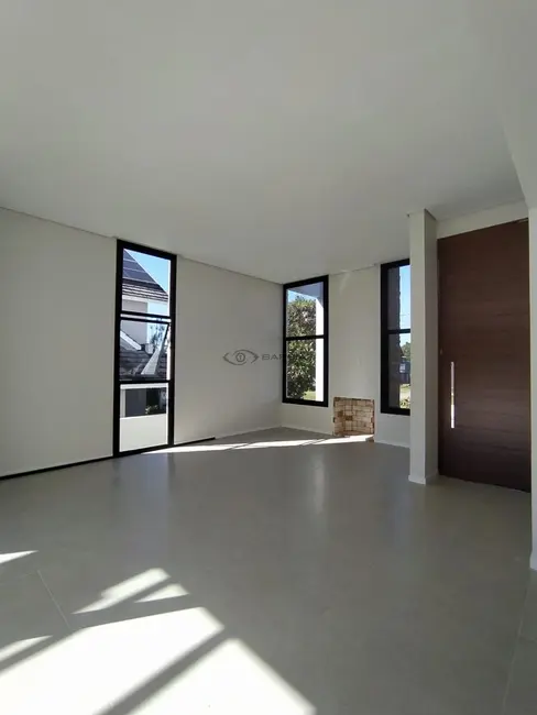 Casa de Condomínio com 3 quartos à venda, 192m2 em Country, Santa Cruz Do Sul - RS - imagem 5 Foto 5 de Casa de Condomínio com 3 quartos à venda, 192m2 em Country, Santa Cruz Do Sul - RS