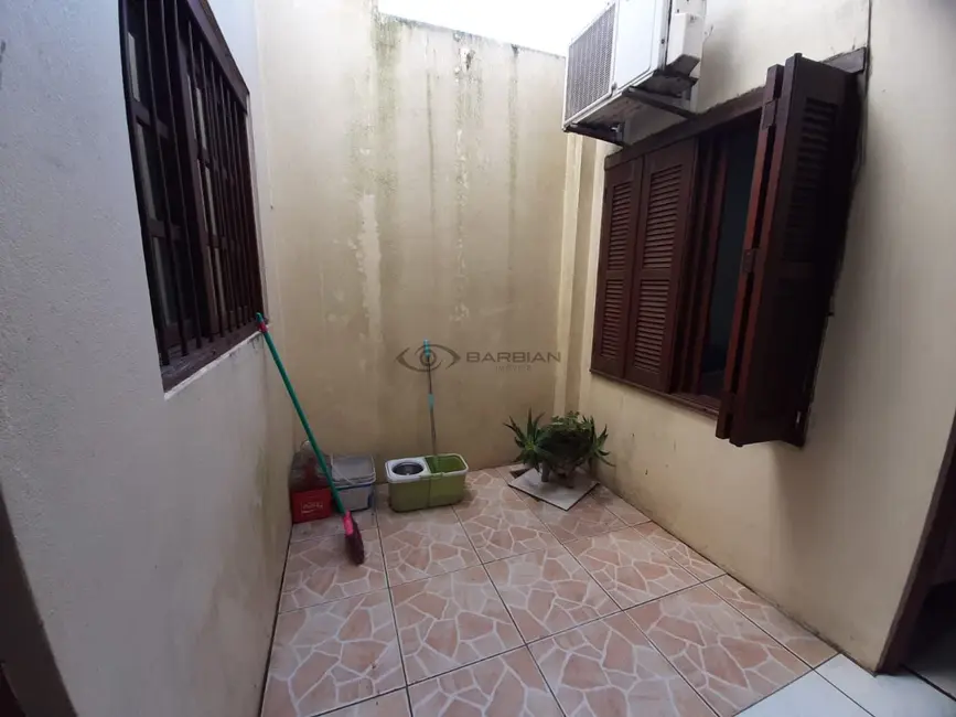 Apartamento com 4 quartos à venda, 121m2 em Avenida, Santa Cruz Do Sul - RS - imagem 8 Foto 8 de Apartamento com 4 quartos à venda, 121m2 em Avenida, Santa Cruz Do Sul - RS