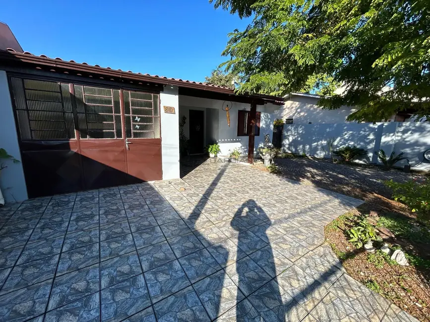 Foto 3 de Casa com 2 quartos à venda, 125m2 em São João, Santa Cruz Do Sul - RS