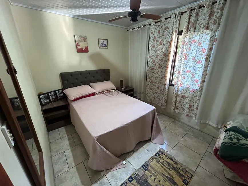 Foto 8 de Casa com 2 quartos à venda, 125m2 em São João, Santa Cruz Do Sul - RS