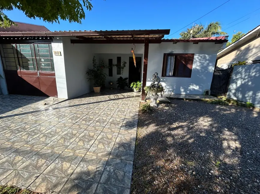 Foto 1 de Casa com 2 quartos à venda, 125m2 em São João, Santa Cruz Do Sul - RS