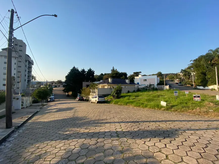 Foto 1 de Terreno / Lote à venda, 361m2 em Higienópolis, Santa Cruz Do Sul - RS