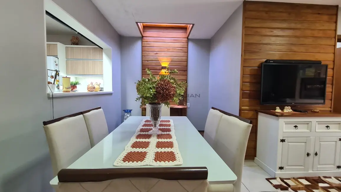 Casa com 3 quartos à venda, 144m2 em João Alves, Santa Cruz Do Sul - RS - imagem 4 Foto 4 de Casa com 3 quartos à venda, 144m2 em João Alves, Santa Cruz Do Sul - RS