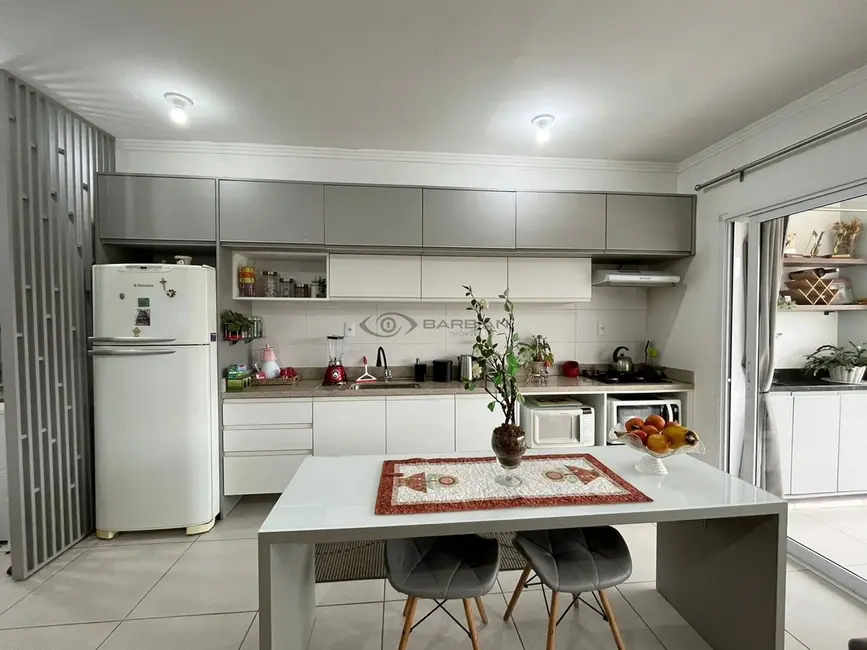 Apartamento com 2 quartos à venda, 89m2 em Castelo Branco, Santa Cruz Do Sul - RS - imagem 8 Foto 8 de Apartamento com 2 quartos à venda, 89m2 em Castelo Branco, Santa Cruz Do Sul - RS