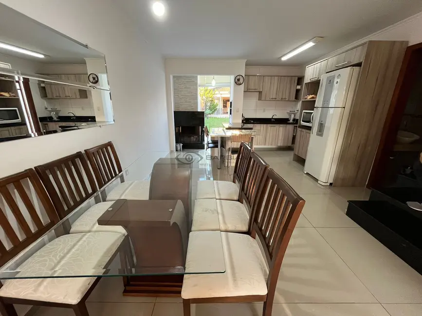 Foto 3 de Apartamento com 3 quartos à venda, 188m2 em Arroio Grande, Santa Cruz Do Sul - RS