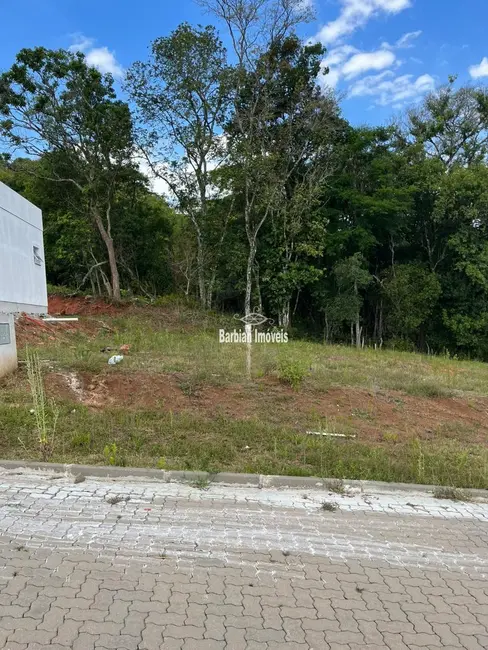 Foto 1 de Terreno / Lote à venda, 301m2 em Aliança, Santa Cruz Do Sul - RS