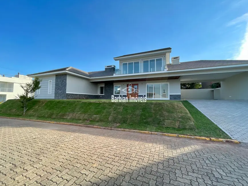 Foto 1 de Casa com 3 quartos à venda, 237m2 em Country, Santa Cruz Do Sul - RS