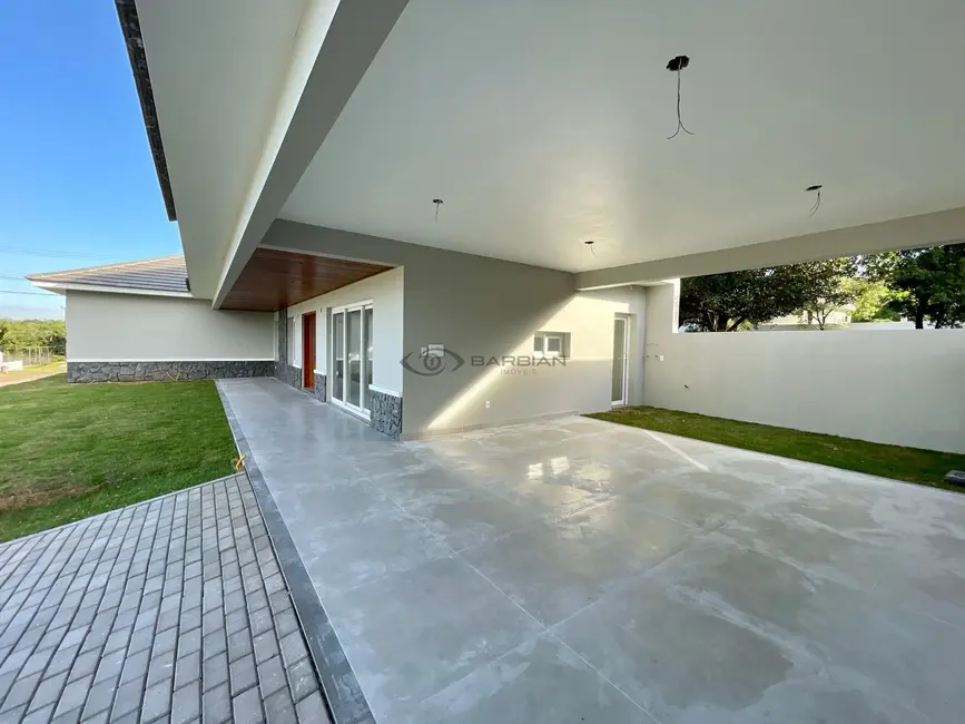 Foto 4 de Casa com 3 quartos à venda, 237m2 em Country, Santa Cruz Do Sul - RS