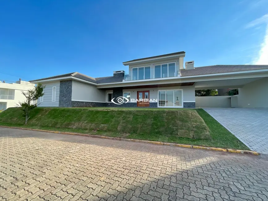 Foto 1 de Casa com 3 quartos à venda, 237m2 em Country, Santa Cruz Do Sul - RS