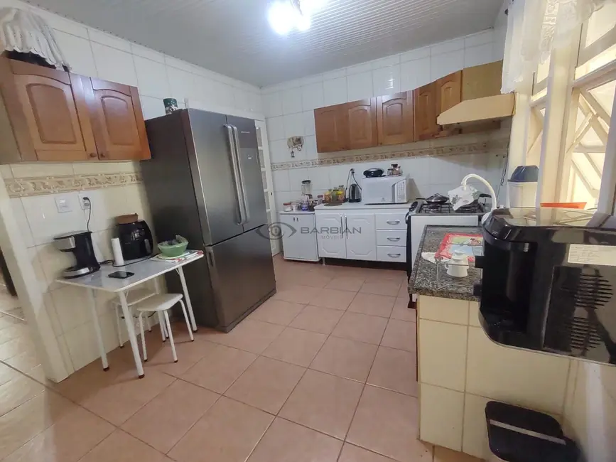 Casa com 3 quartos à venda, 201m2 em Ana Nery, Santa Cruz Do Sul - RS - imagem 6 Foto 6 de Casa com 3 quartos à venda, 201m2 em Ana Nery, Santa Cruz Do Sul - RS