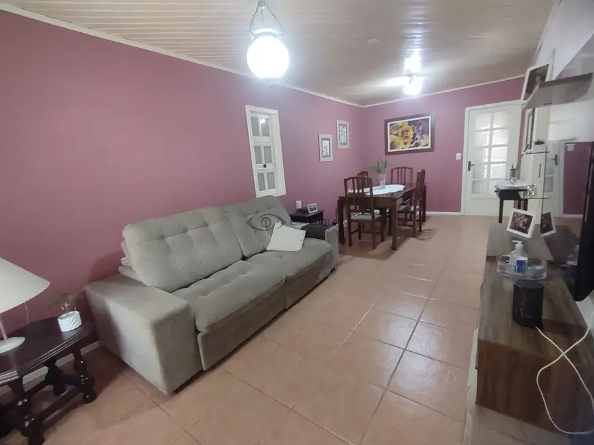 Casa com 3 quartos à venda, 201m2 em Ana Nery, Santa Cruz Do Sul - RS - imagem 4 Foto 4 de Casa com 3 quartos à venda, 201m2 em Ana Nery, Santa Cruz Do Sul - RS