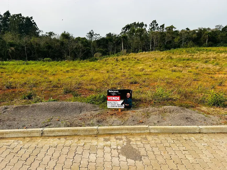 Foto 1 de Terreno / Lote à venda, 300m2 em João Alves, Santa Cruz Do Sul - RS