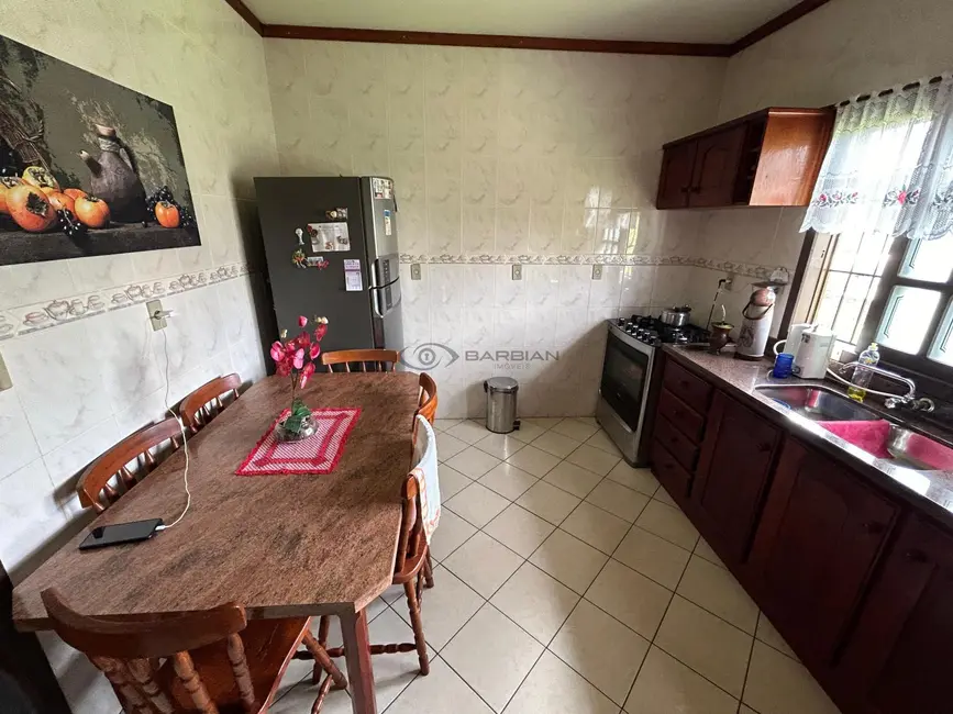 Casa com 3 quartos à venda, 143m2 em Santo Antônio, Santa Cruz Do Sul - RS - imagem 6 Foto 6 de Casa com 3 quartos à venda, 143m2 em Santo Antônio, Santa Cruz Do Sul - RS